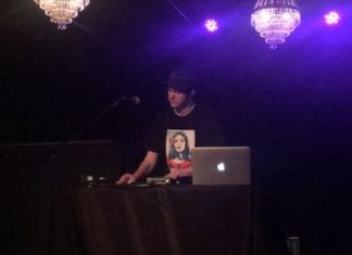 SkyLink - Walk Together