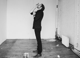 Ben Lorentzen - Lay Down In The Dark