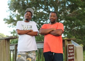 Biznessman Click - It's Now or Never