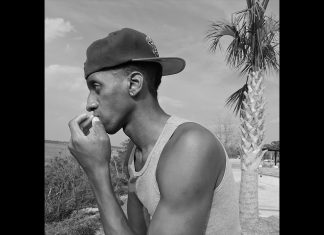 Proper Einstein “Light Bulbs”