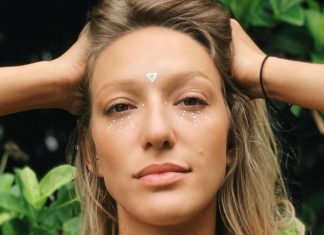 Carly Jo Jackson - All the Way Down