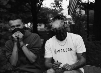 Double.R - Conflicts