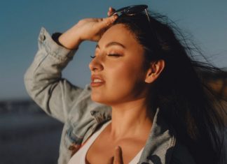 Jade Empress - Golden Hours