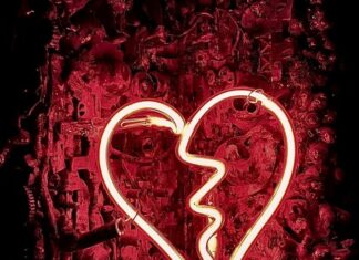 NADIA - Love Victim feat. Jordan Adetunji