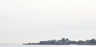 Philip Weinholtzβs βHold On Tightβ: The New Anthem of Resilience