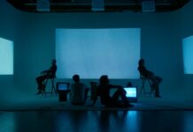 ALEXSUCKS “Flinch” Review: New Single & Autopilot Album Deep Dive