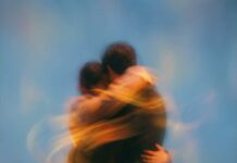 PARISI, Fred again.. & Eyelar – This Is Real (Disappear) Review