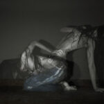 SOFIA ISELLA “Star v” Review: A Violent Shift in Alt-Pop