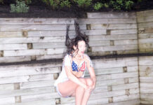 Julia Wolf – Deep End | New Alt-Pop Single Review