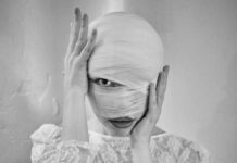 Mollie Elizabeth βPuppet Showβ | New Retro-Pop Single Review