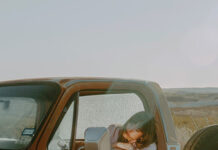 Jess Williamson – Tracking the Tropics | New Single & Album Info